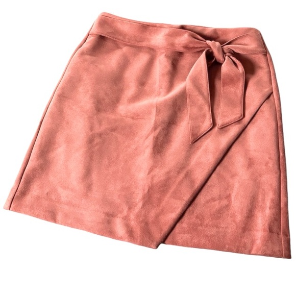 LOFT NWOT Faux Suede Microfiber Wrap Bow Tie Mini Lined Skirt size 2 - Picture 8 of 15